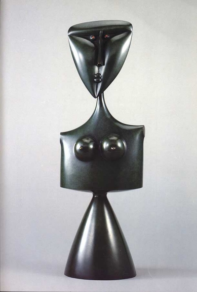 Philippe HIQUILY Germaine, 1994, bonze patiné avec incrustation de perles de corail, 46 x 16 x 17 cm, ed. 8 + 4 E.A.